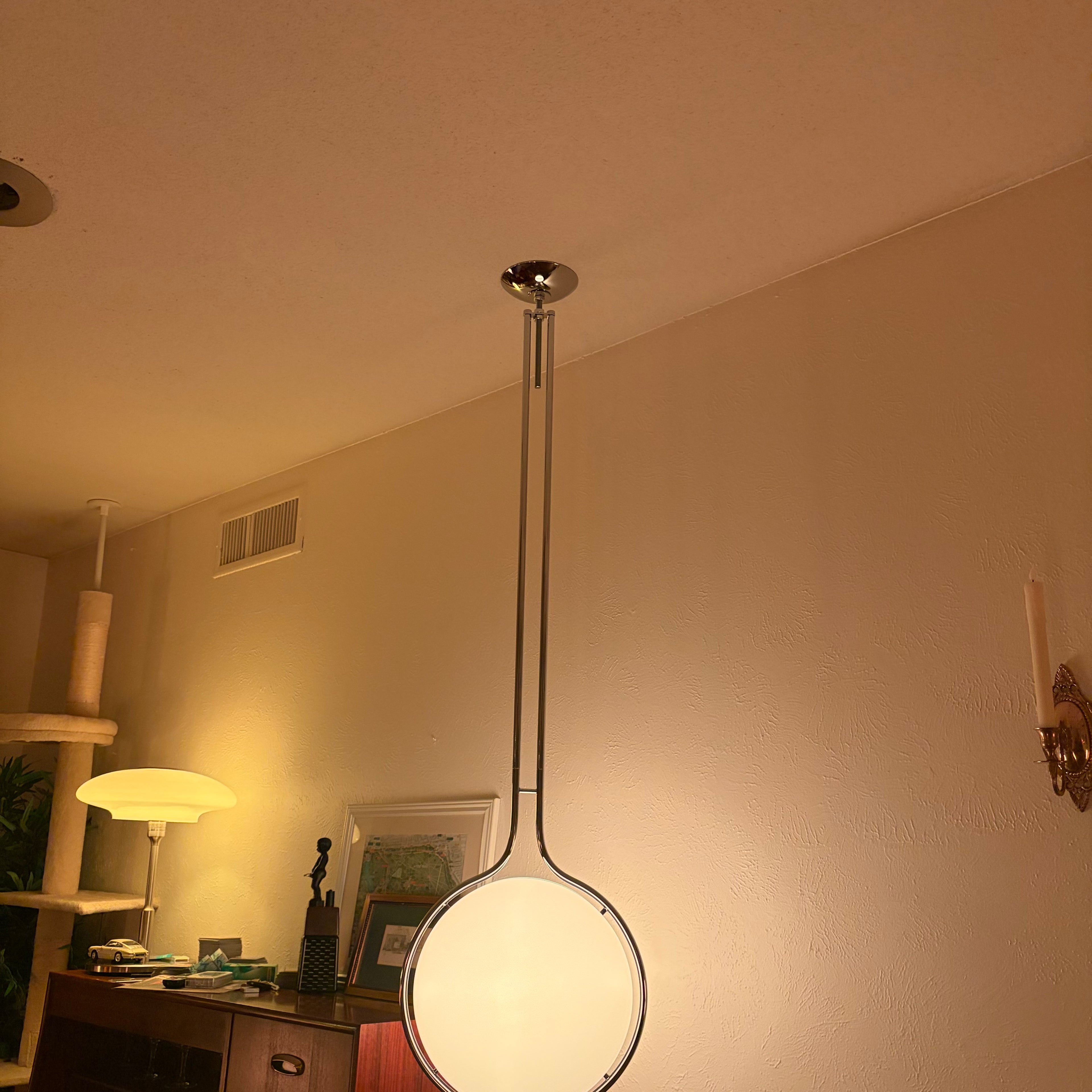 Sauron Tension Orb Lamp